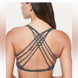 Lululemon bra